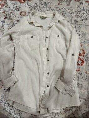 Royal Robbins White Button-Down Shirt
